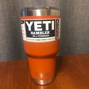 30oz Yeti Rambler in Clay